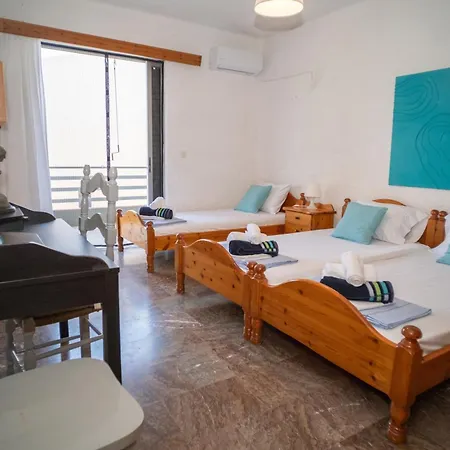 Sea Breeze 2 Apartment