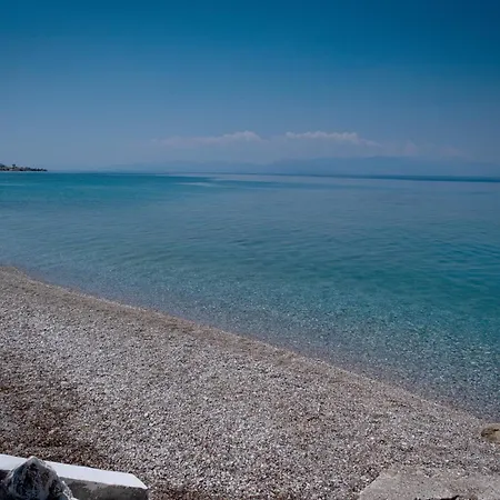 Sea Breeze 2 Xylokastro