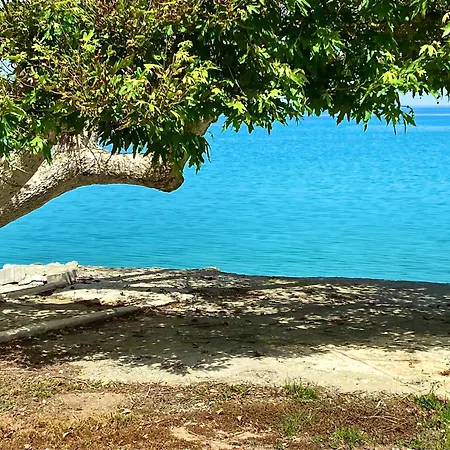 Apartment Sea Breeze 2 *